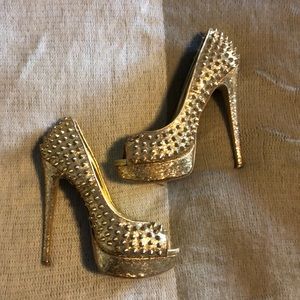 Sky High Spike Steve Madden Heels